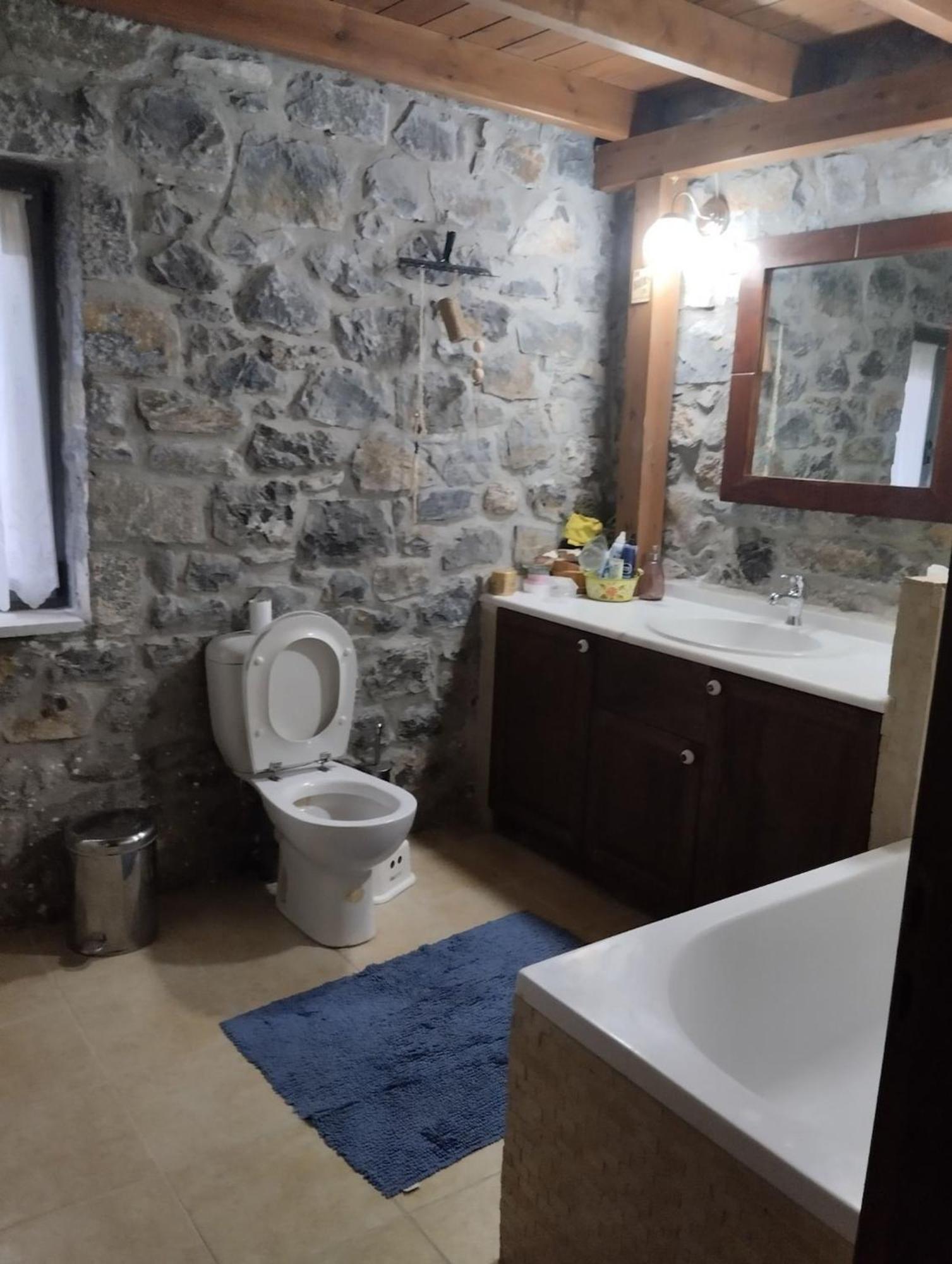 Vitina Number 5 Apartman Kültér fotó